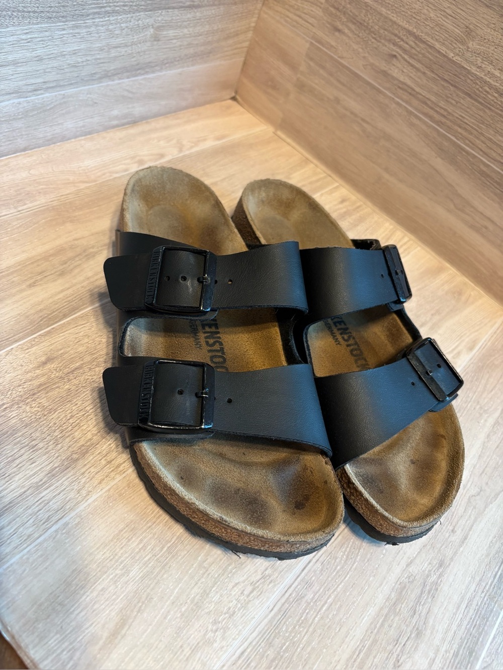 Birkenstock Sandals Black Leather Strap Size 38